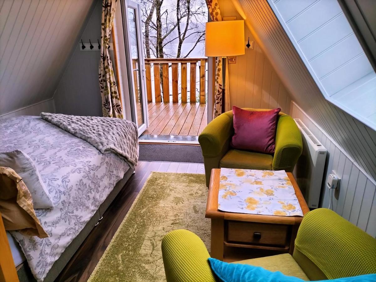 Glenfinnan Retreats, Ash Cabin 외부 사진